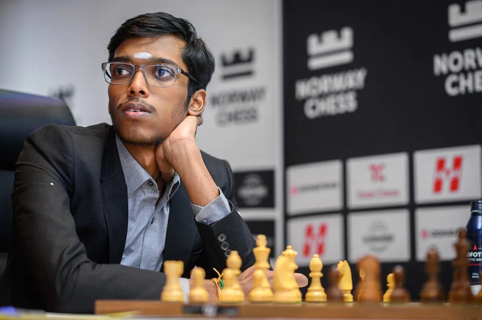Praggnanandhaa ने रचा इतिहास: Carlsen के घर में Norway Chess जीतने वाले पहले भारतीय बने